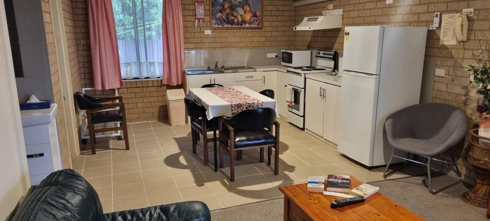 Lone Pine Motel Corowa Esterno foto