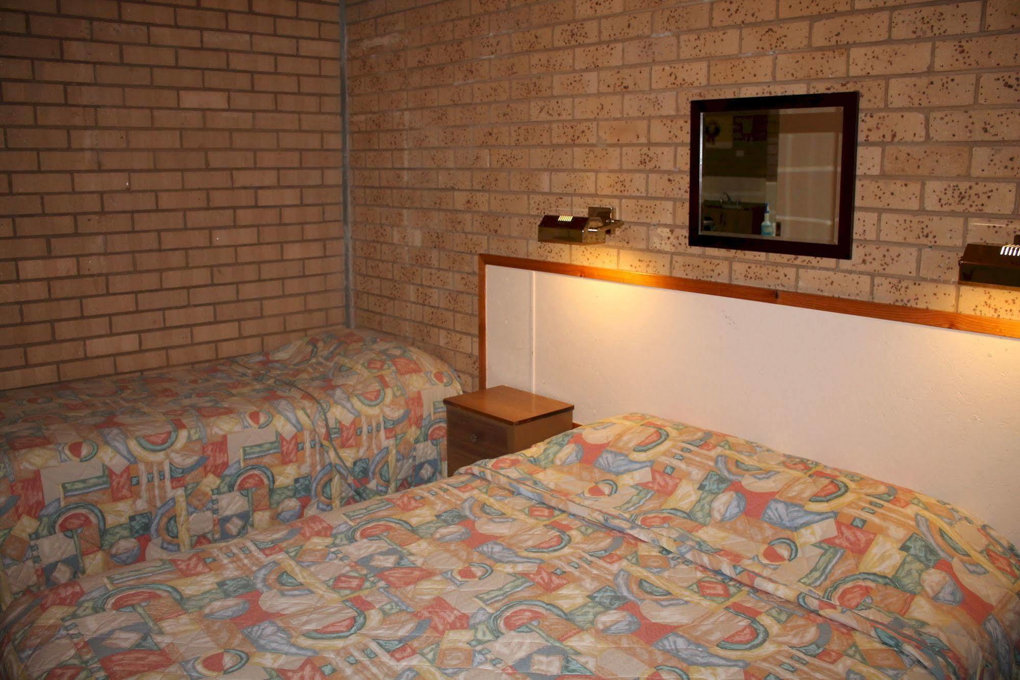 Lone Pine Motel Corowa Esterno foto