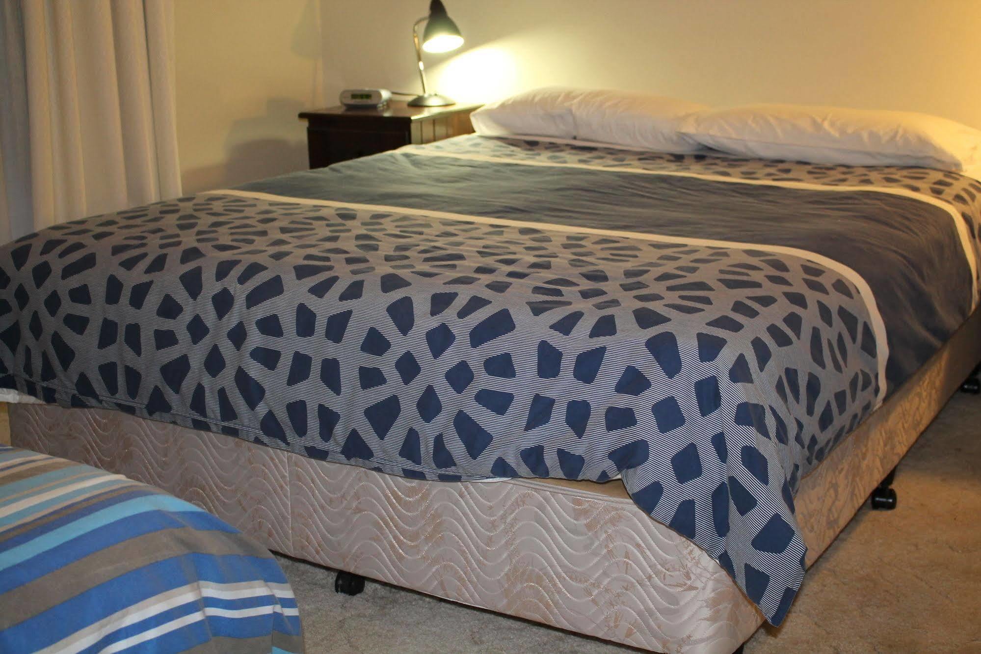 Lone Pine Motel Corowa Esterno foto