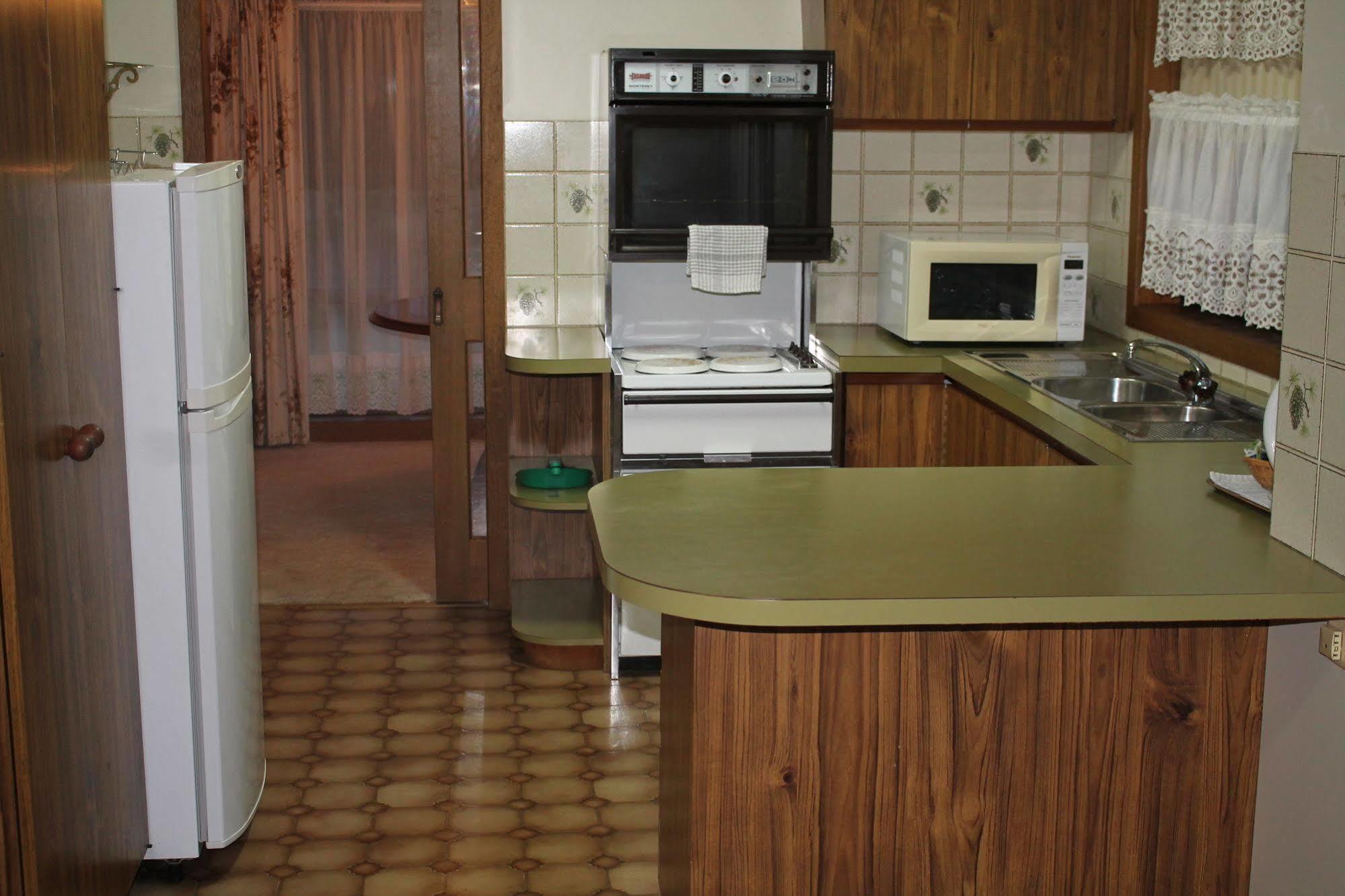 Lone Pine Motel Corowa Esterno foto